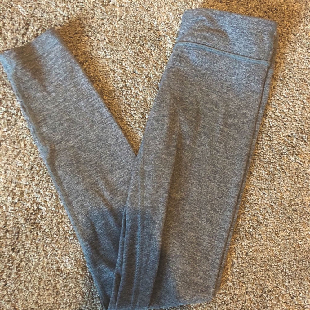 size 8 ivviva grey leggings